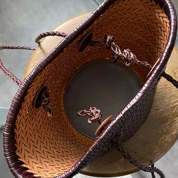 Nwt Real Leather Woven Bag - Picture 7 of 11